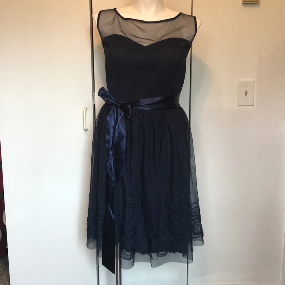 Beautiful navy blue dress. Worn once.